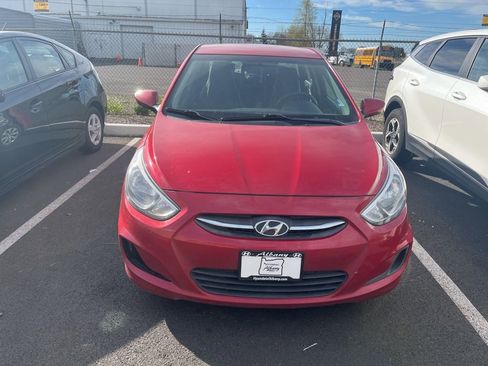 Used 2017 Hyundai Accent SE image 5