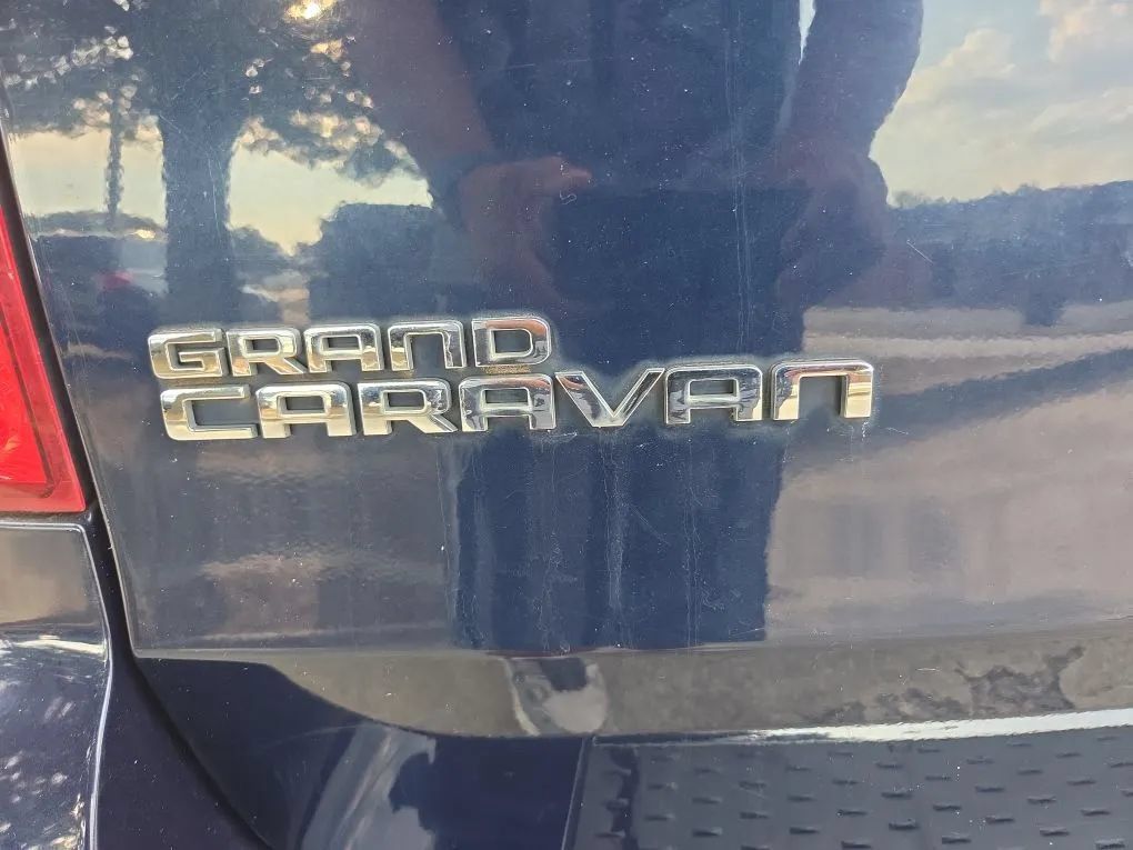Used 2012 Dodge Grand Caravan SE FWD image 20