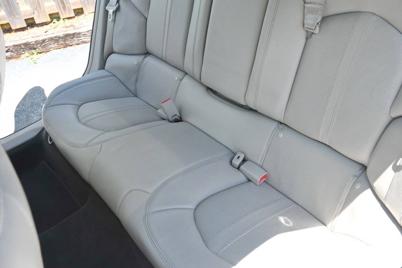 Used 2012 Cadillac CTS Luxury RWD image 20