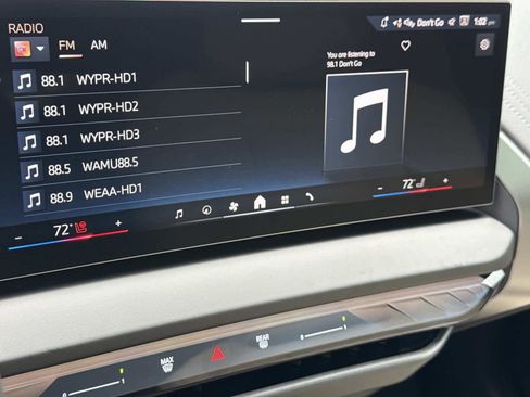 New 2026 BMW X3 xDrive30 w/ Premium Package AWD/4WD image 3