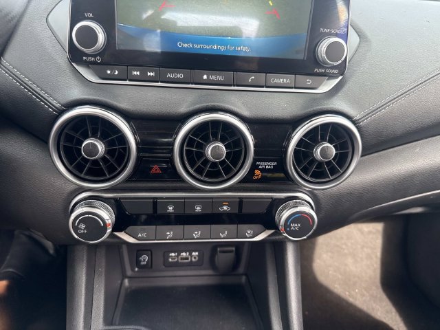 Used 2024 Nissan Sentra SV FWD image 23