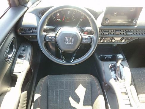 Certified 2023 Honda HR-V Sport image 10