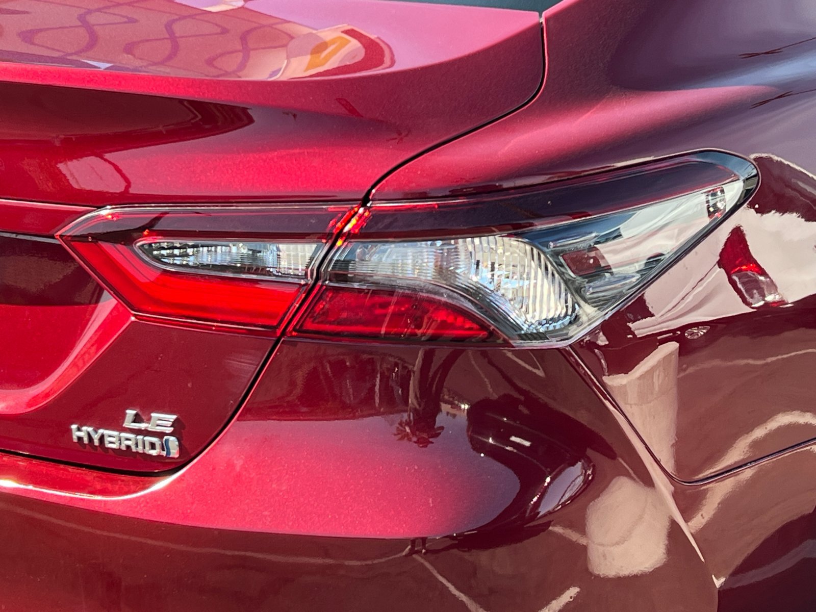 Used 2022 Toyota Camry LE w/ Audio Upgrade Package FWD image 26