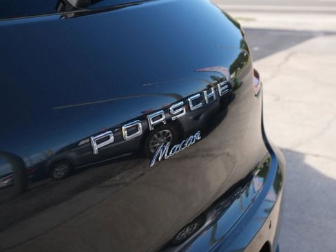 Used 2017 Porsche Macan image 13