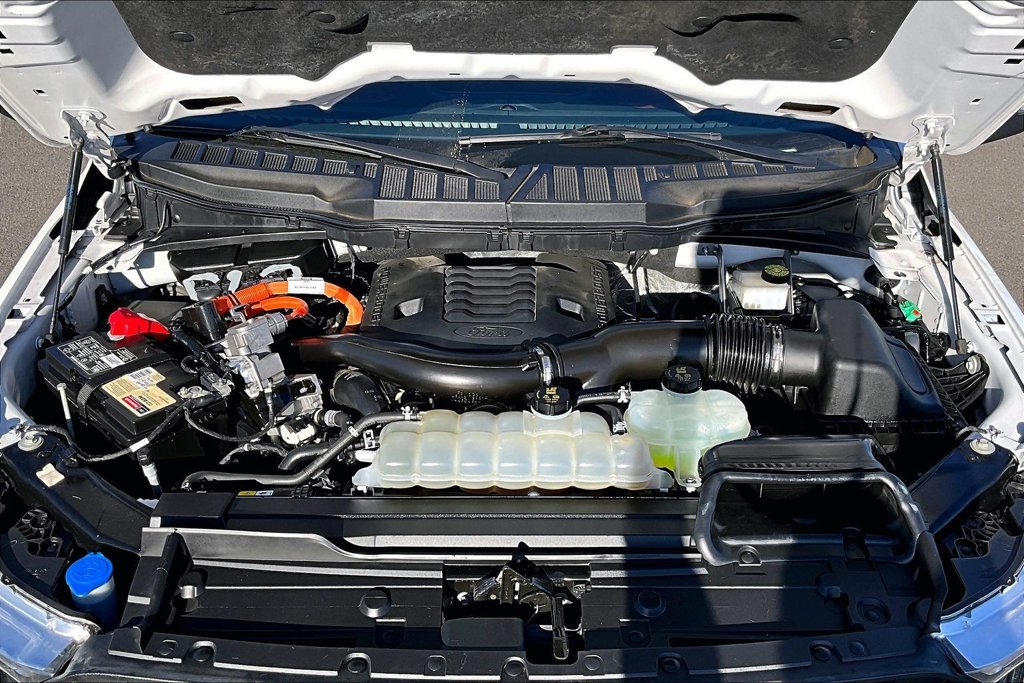Used 2022 Ford F150 Lariat w/ Equipment Group 502A High AWD/4WD image 10
