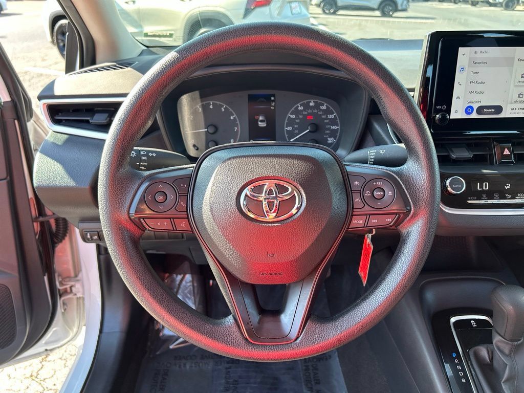 Used 2025 Toyota Corolla LE FWD image 19