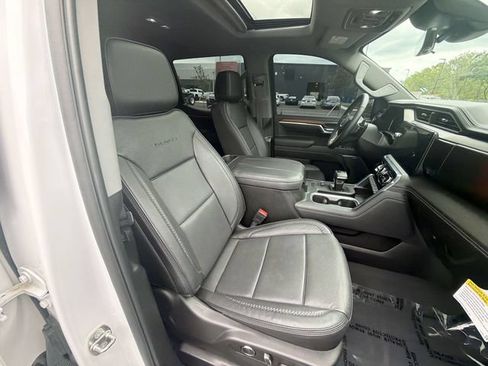 Used 2024 GMC Sierra 1500 Denali w/ Denali Reserve Package AWD/4WD image 24