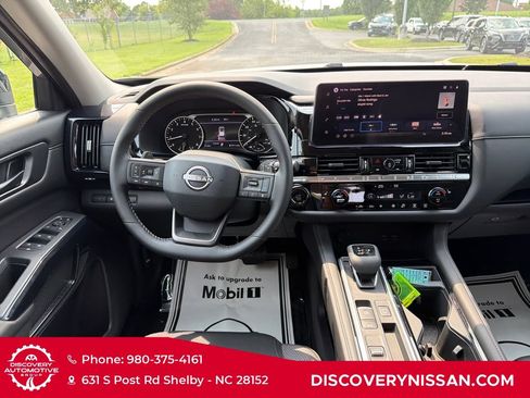 New 2026 Nissan Pathfinder SV w/ Cargo Package FWD image 31