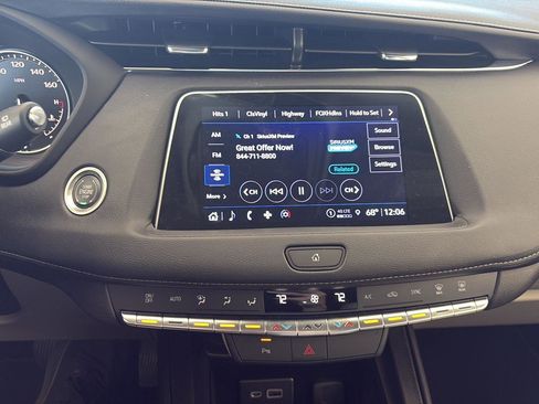 Used 2023 Cadillac XT4 Luxury image 26