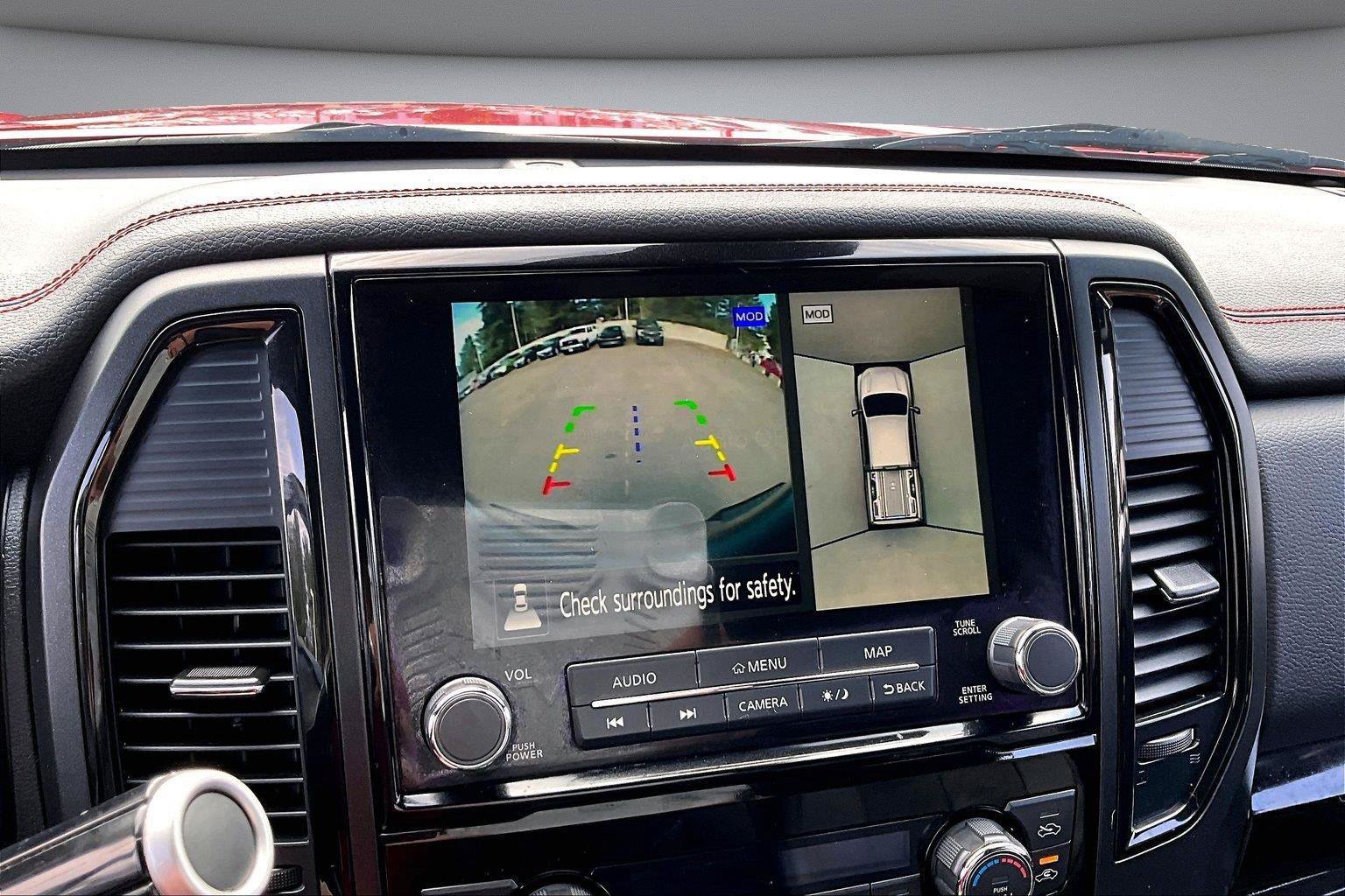 Used 2021 Nissan Titan PRO-4X w/ Pro-4x Convenience Package AWD/4WD image 16