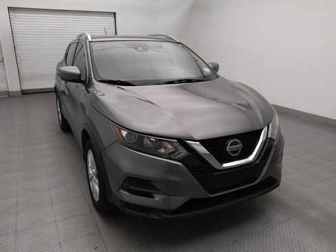 Used 2020 Nissan Rogue Sport SV FWD image 14