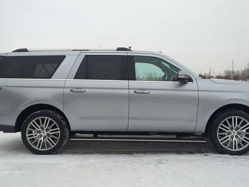 Used 2022 Ford Expedition Max Limited image 8