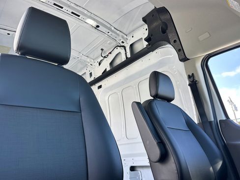 New 2026 Ford Transit 250 148 High Roof RWD image 16
