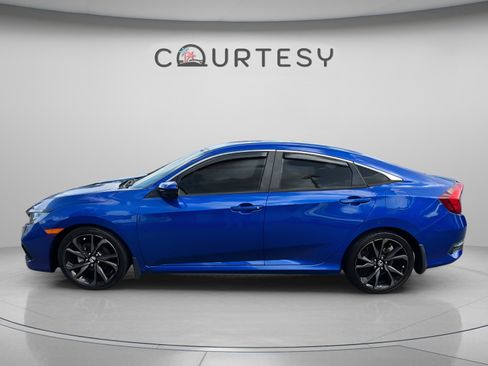 Used 2020 Honda Civic Sport image 2
