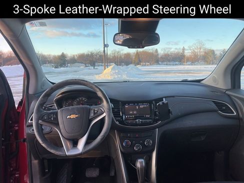 Certified 2020 Chevrolet Trax LT w/ LT Convenience Package image 14