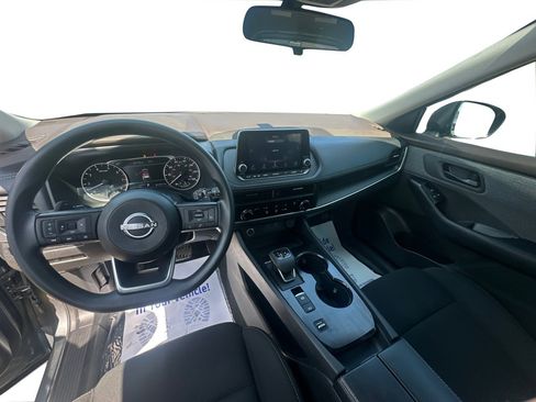 Used 2023 Nissan Rogue S image 34