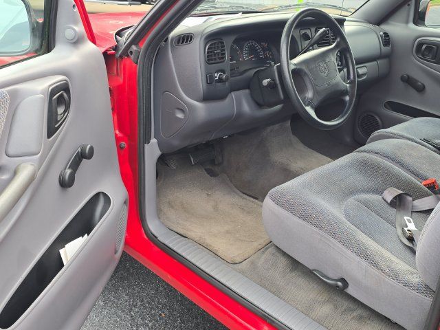 Used 1998 Dodge Dakota 2WD Regular Cab image 9