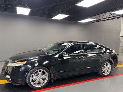 Used 2009 Acura TL SH-AWD image 2