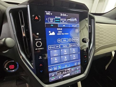 Used 2025 Subaru Forester Limited w/ Popular Package #2 AWD/4WD image 14