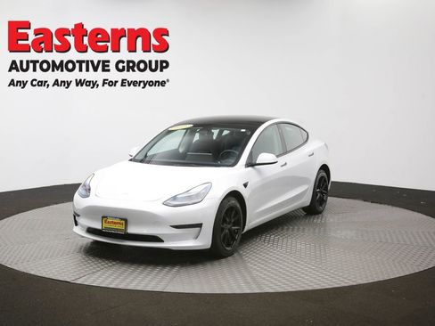 Used 2023 Tesla Model 3 Standard Range image 51