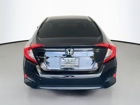 Used 2016 Honda Civic EX image 6