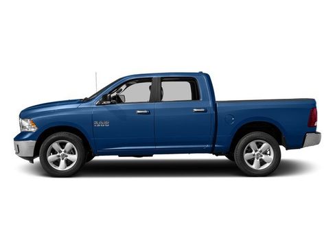 Used 2017 RAM 1500 Big Horn AWD/4WD image 3
