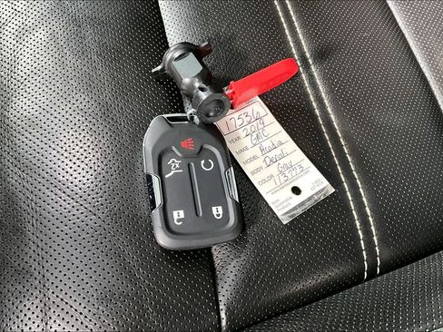 Used 2019 GMC Acadia Denali w/ Technology Package image 10