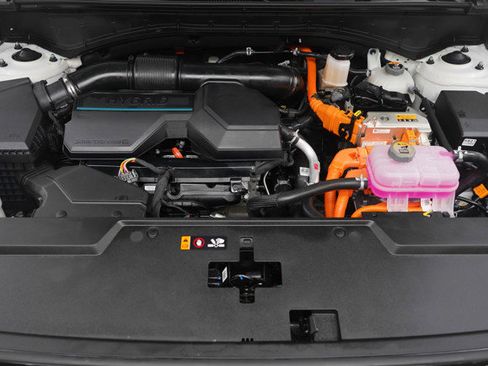 Used 2025 Hyundai Santa Fe SEL image 34