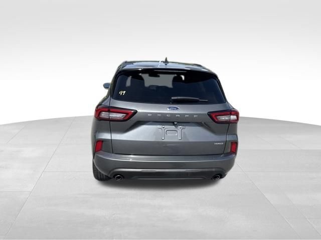Certified 2024 Ford Escape ST-Line AWD/4WD image 8
