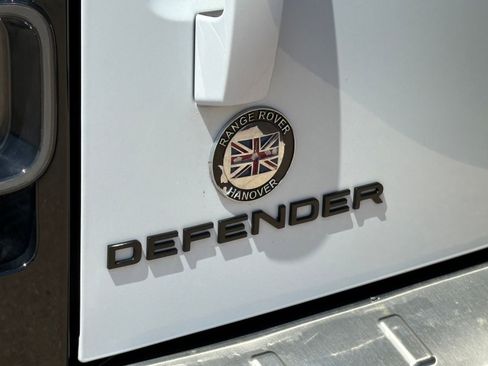 Used 2023 Land Rover Defender 110 Carpathian Edition AWD/4WD image 10