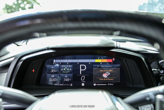 Used 2025 Chevrolet Corvette Stingray Premium Cpe w/ Z51 Performance Package RWD image 22