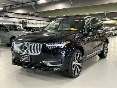 Certified 2023 Volvo XC90 B6 Ultimate w/ Protection Package Premier AWD/4WD image 5