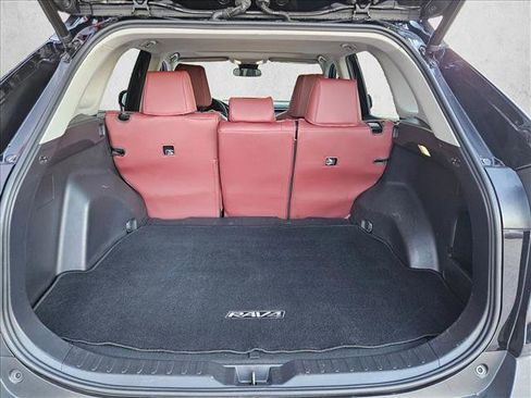 Used 2022 Toyota RAV4 XLE w/ Convenience Package AWD/4WD image 6