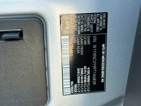 Used 2023 Mercedes-Benz Sprinter 2500 image 35