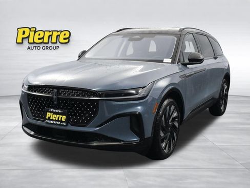 New 2026 Lincoln Nautilus Reserve w/ Jet Appearance Package image 1