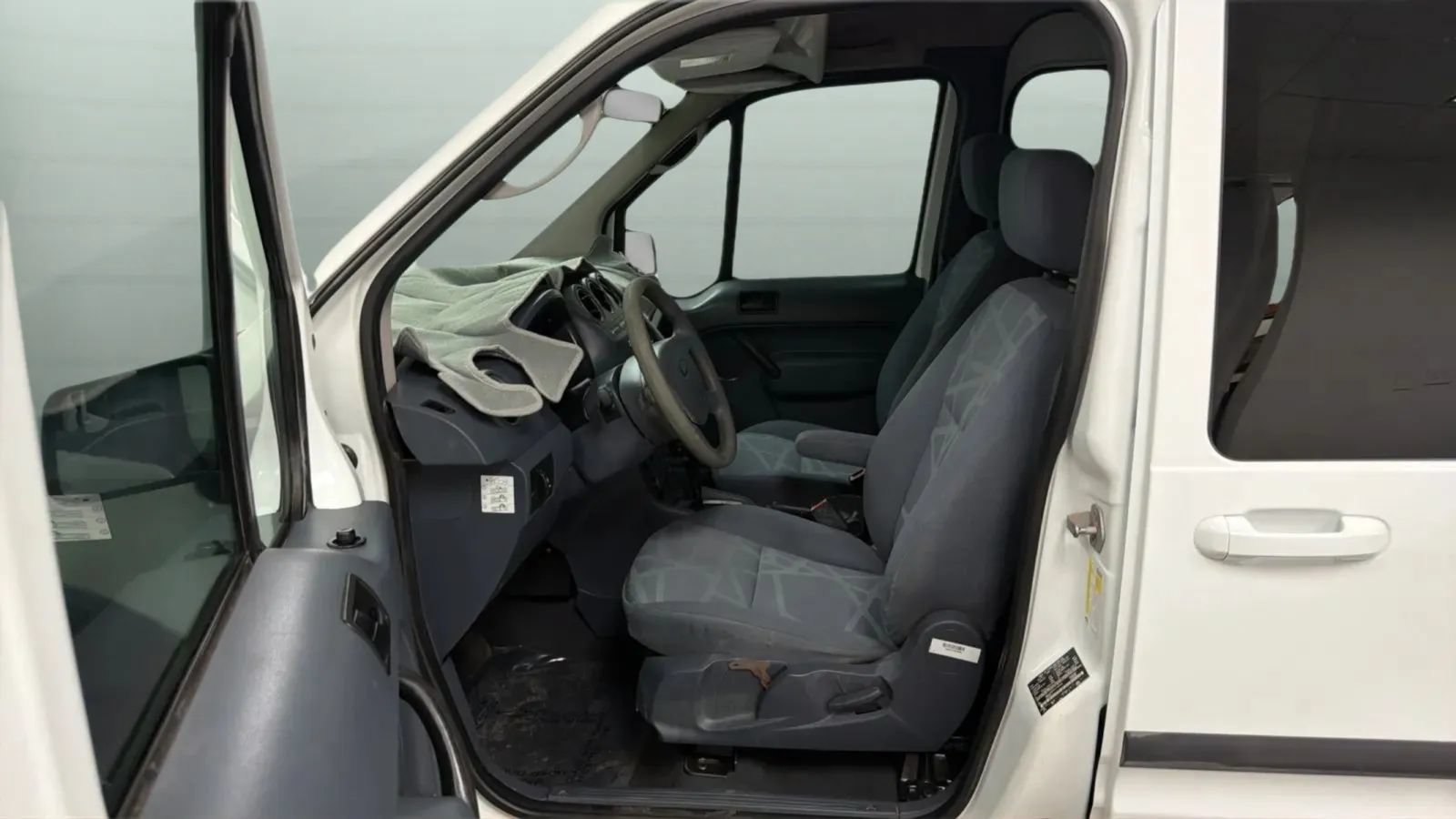 Used 2012 Ford Transit Connect XLT FWD image 19