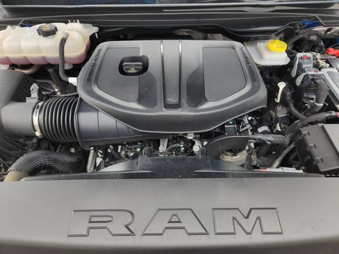 Used 2025 RAM 1500 Classic Warlock AWD/4WD image 34