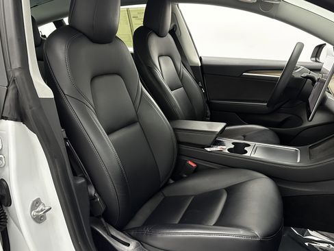 Used 2021 Tesla Model 3 Standard Range Plus image 35