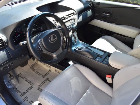 Used 2013 Lexus RX 350 FWD w/ Navigation Pkg image 6