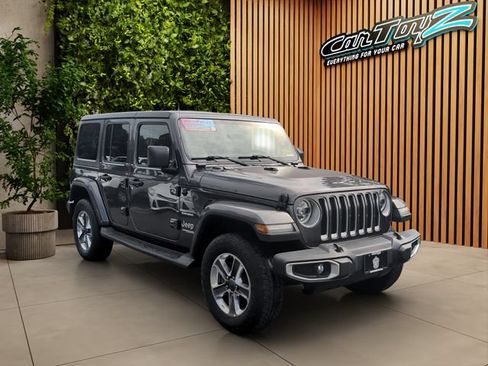 Used 2018 Jeep Wrangler Unlimited Sahara AWD/4WD image 1