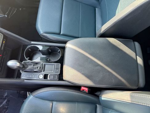 Used 2021 Volkswagen Atlas Cross Sport SEL FWD image 34