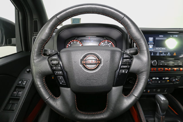 Used 2026 Nissan Frontier PRO-4X AWD/4WD image 25