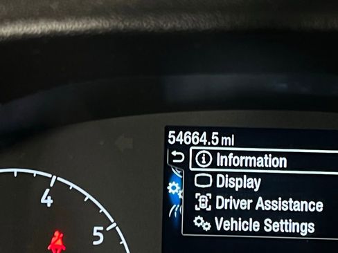 Used 2023 Ford Transit 350 XLT image 19