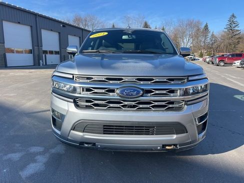 Certified 2024 Ford Expedition Platinum image 2