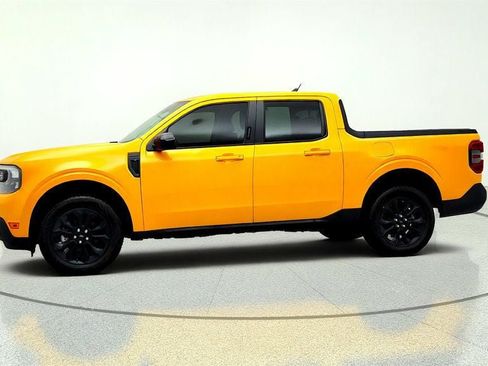 Used 2023 Ford Maverick Lariat w/ Lariat Luxury Package FWD image 9