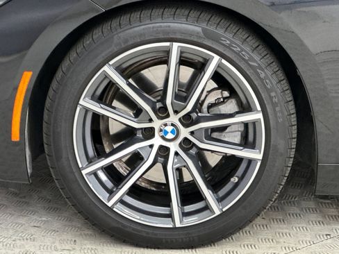 Used 2023 BMW 230i 230i w/ Convenience Package image 11