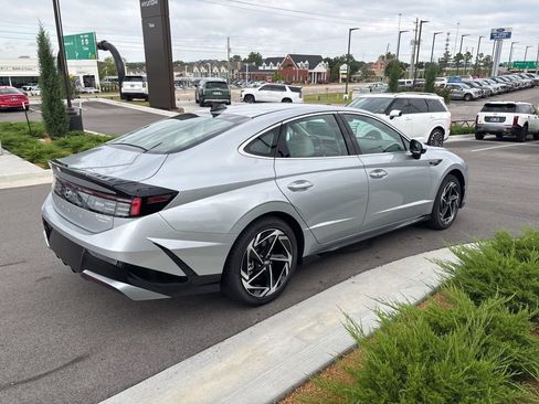 New 2026 Hyundai Sonata SEL FWD image 6