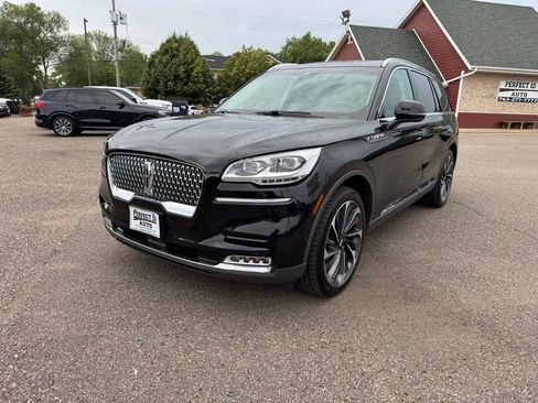 Used 2020 Lincoln Aviator Reserve w/ Equipment Group 202A AWD/4WD image 11