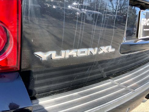 Used 2013 GMC Yukon XL SLT image 29
