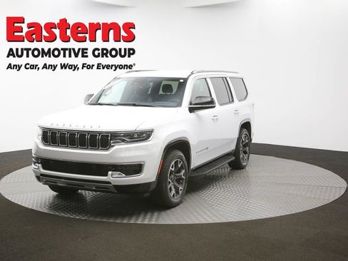 Used 2023 Jeep Wagoneer Series III w/ Preferred Equipment Group RWD image 52